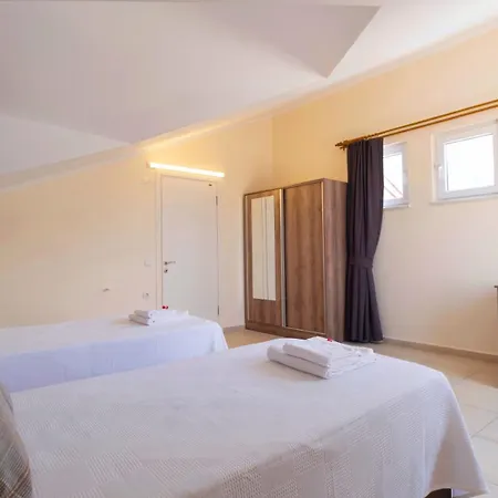 Oludeniz, Fethiye Luxurious And Peaceful With Children Pool Oludeniz